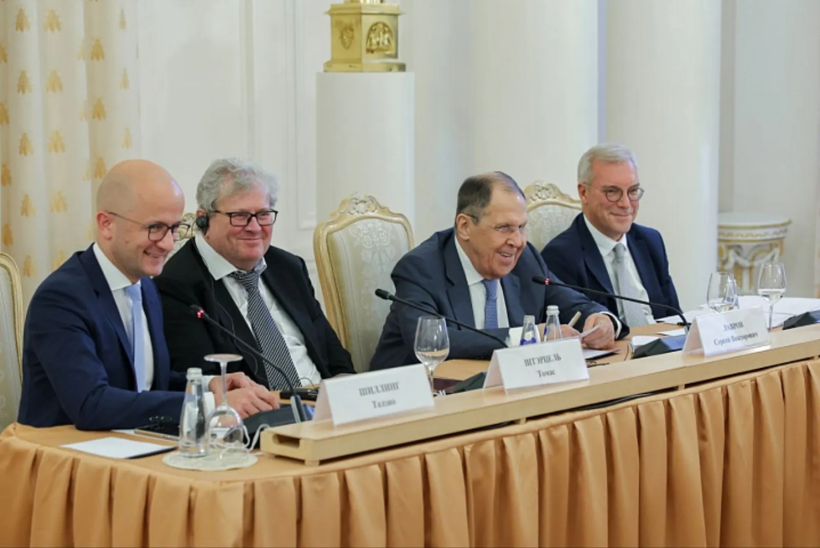 «Власта-Консалтинг» на ежегодной встрече AEB c Сергеем Лавровым